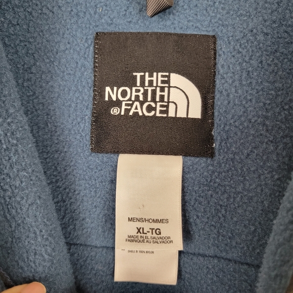 The North Face Denali Jacket - Picture 2 of 11